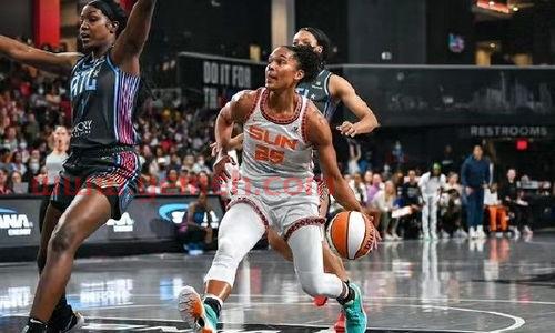 女篮世预赛 中国大胜法国小组第一