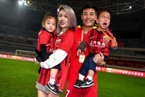 武磊妻子