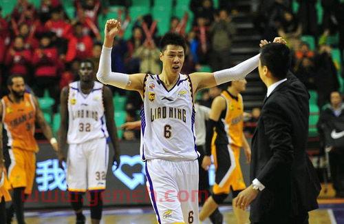 贺天举