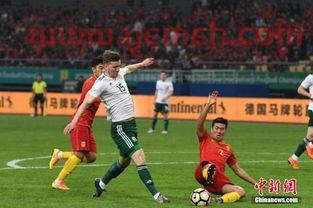 中国和威尔士足球比赛